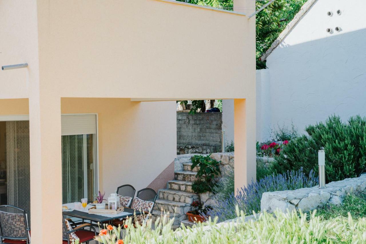 Apartments Brelezza Gornja Brela Εξωτερικό φωτογραφία