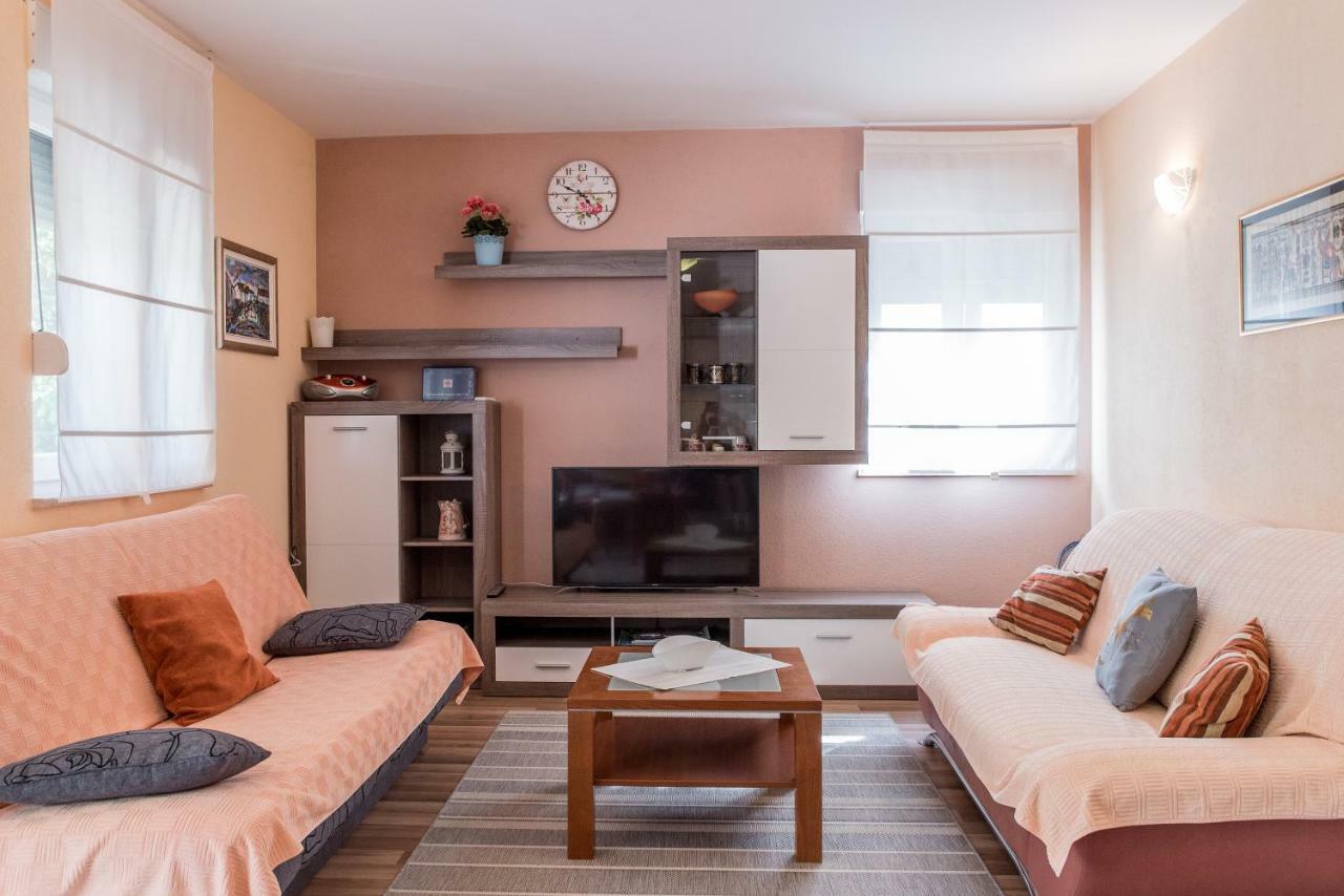Apartments Brelezza Gornja Brela Εξωτερικό φωτογραφία