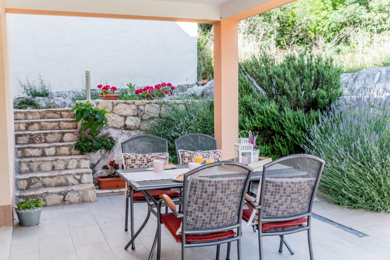 Apartments Brelezza Gornja Brela Εξωτερικό φωτογραφία