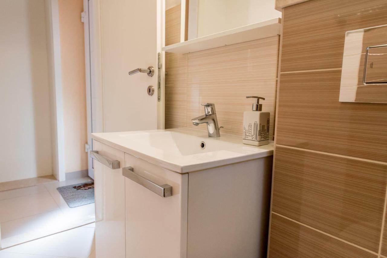 Apartments Brelezza Gornja Brela Εξωτερικό φωτογραφία